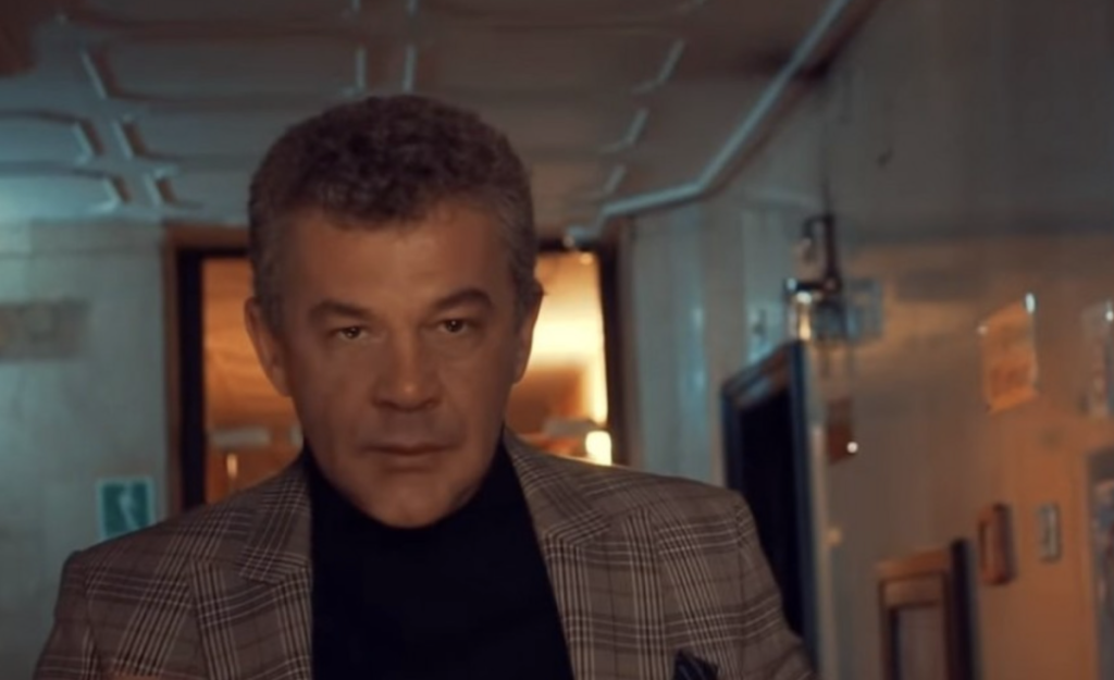 SIN NEBOJŠE GLOGOVCA POSTAO VODITELJ, A SVI KAŽU DA JE OČEVA KOPIJA: Djevojke ga obožavaju, a evo kako izgleda! (FOTO)