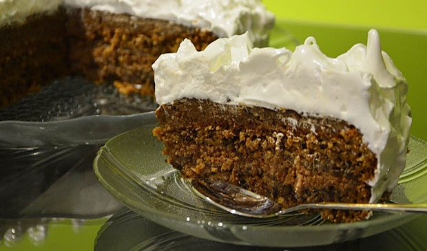 Vasina torta: Sočna i bogata orasima