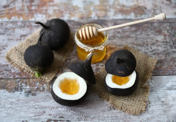 Recept star decenijama: Domaći lijek koji prekida kašalj u najkraćem roku, na bazi ovog povrća