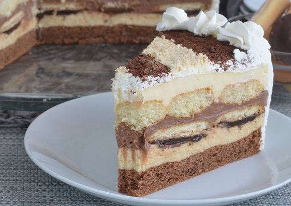 Recept za bingo tortu: Omiljeni desert stvoren za sve prigode